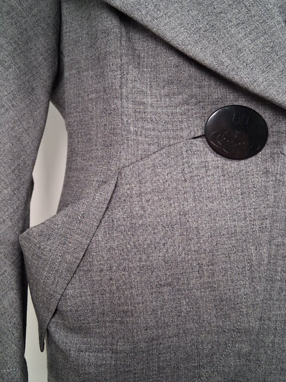 Archival Runway Vivienne Westwood Amphora Wool Jacket size UK 16 - fits US 8/10 - Picture 8 of 14